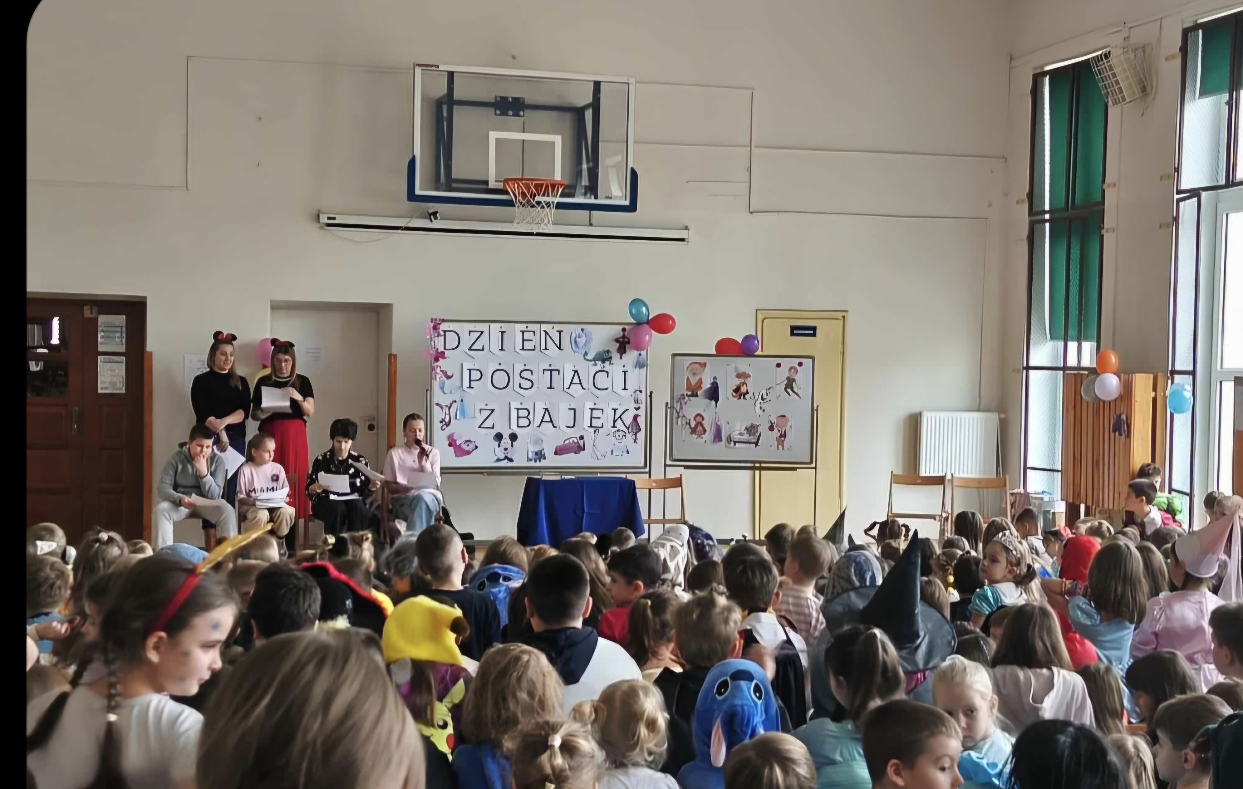 Więcej o: Dzień Postaci z Bajek